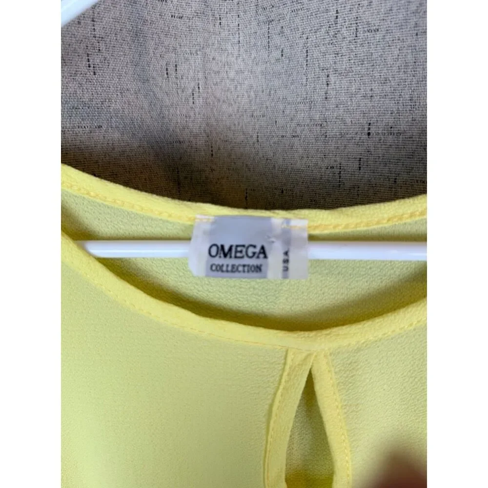Omega Collection Yellow Ruffle Sleeve Keyhole Top | 2XL - Picture 5 of 5